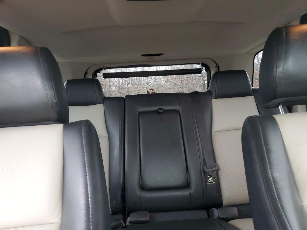 2008 Jeep Grand Cherokee - Image 10