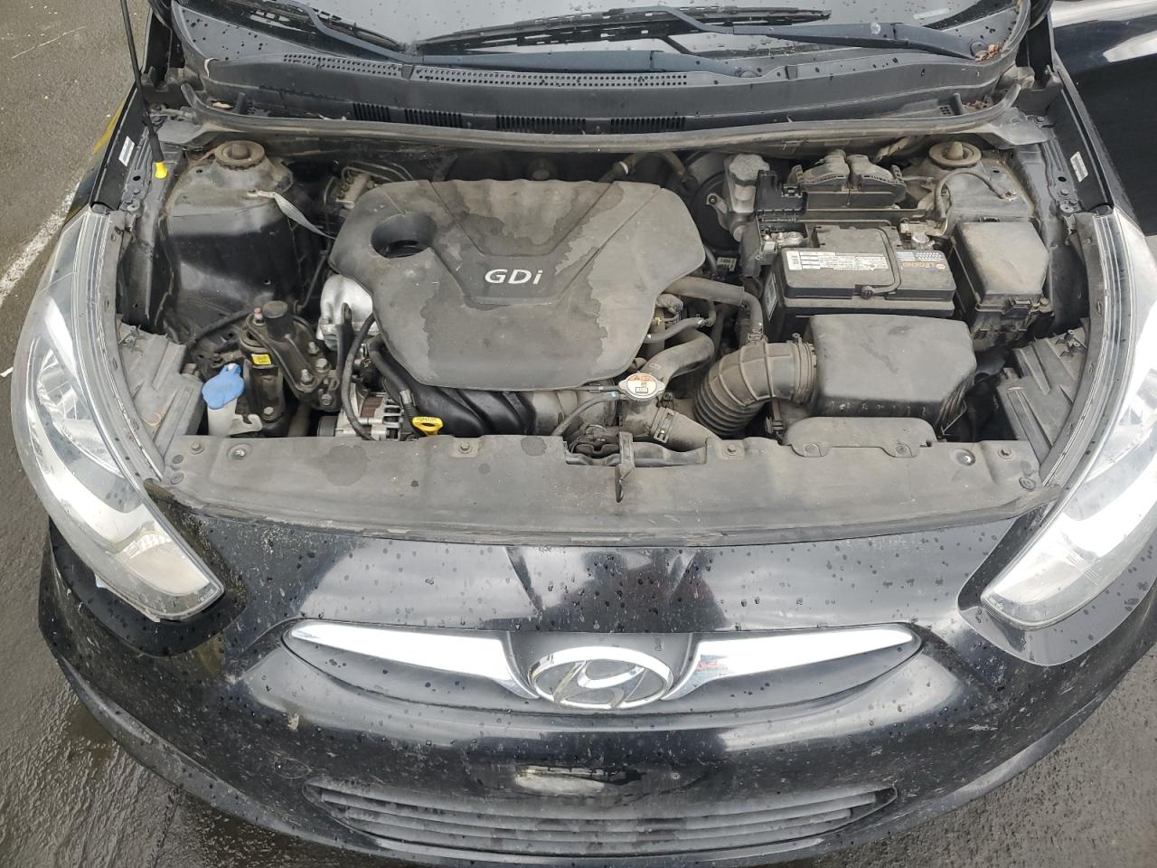 2014 Hyundai Accent - Image 11
