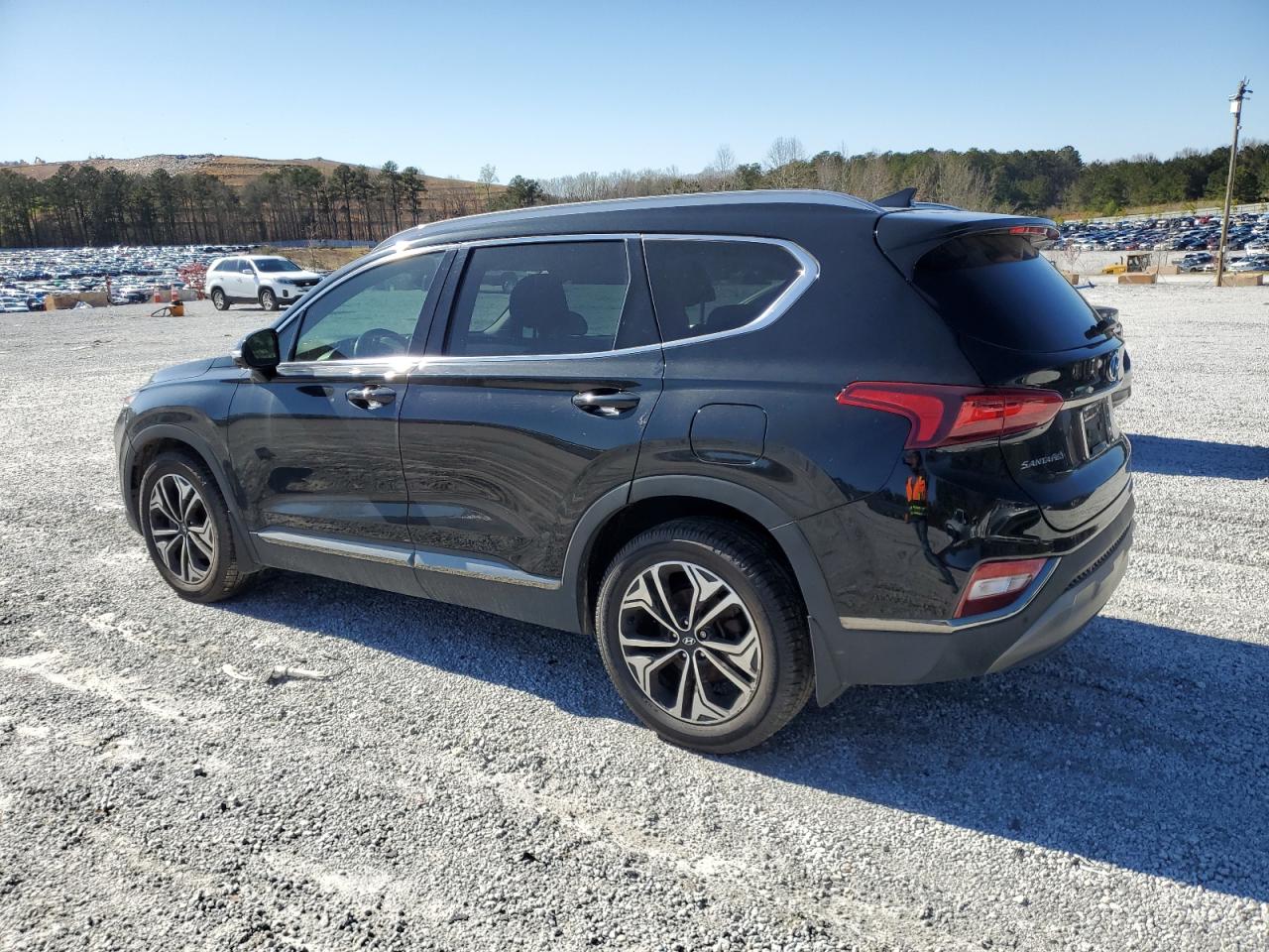 2019 Hyundai Santa Fe - Image 2