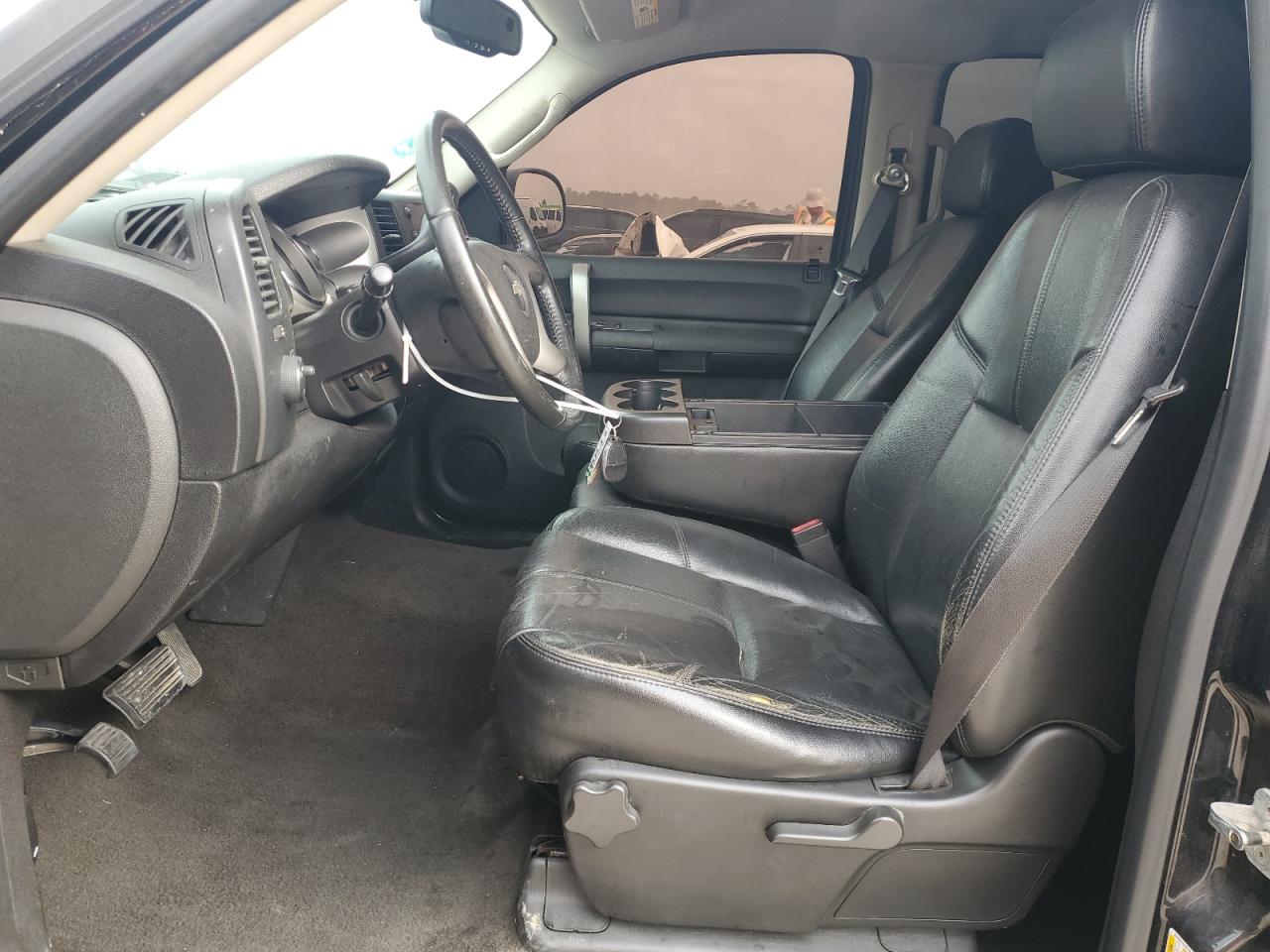 2007 Chevrolet Silverado - Image 7