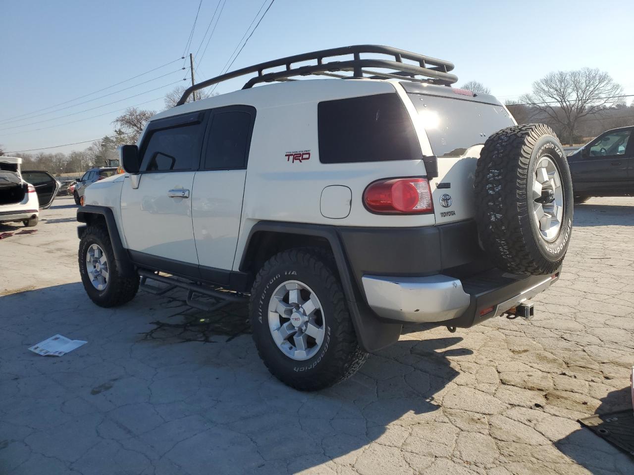 2011 Toyota FJ Cruiser - Image 2