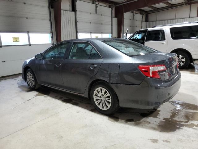 Sedans TOYOTA CAMRY 2012 Szary