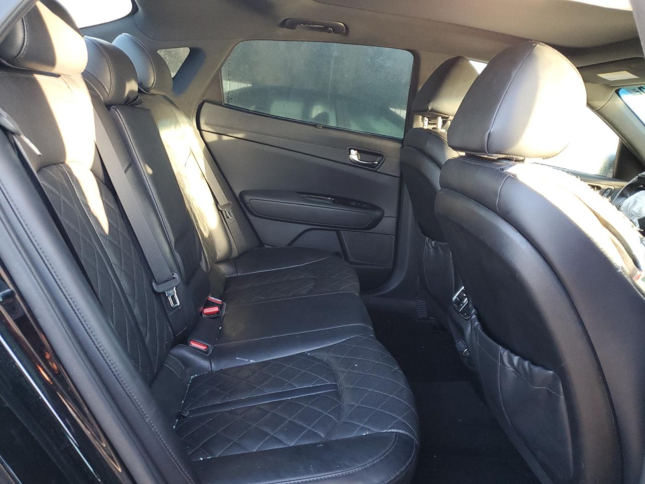 2016 Kia Optima - Image 10