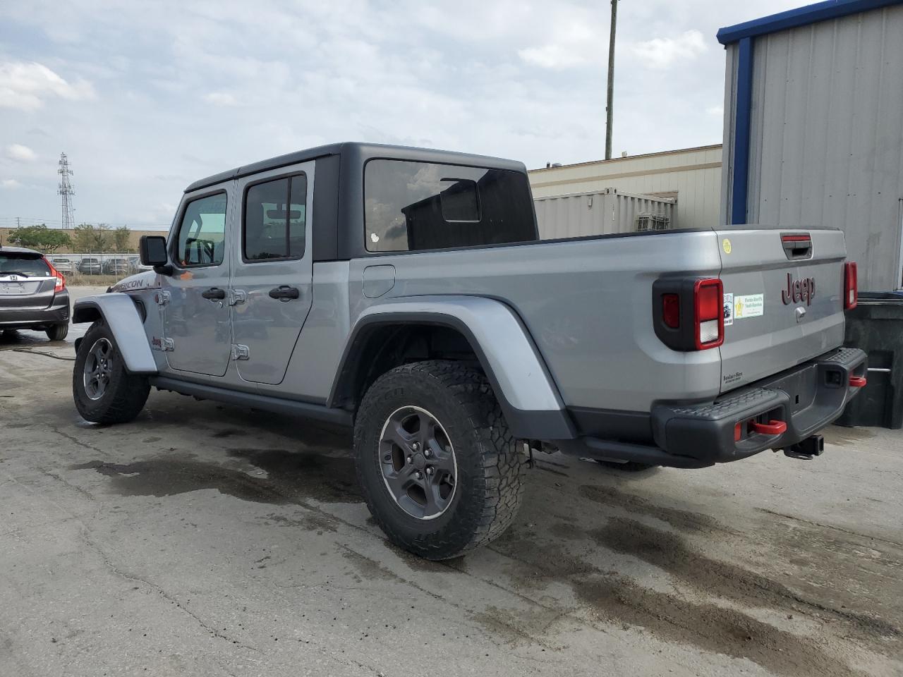 2021 Jeep Gladiator - Image 2