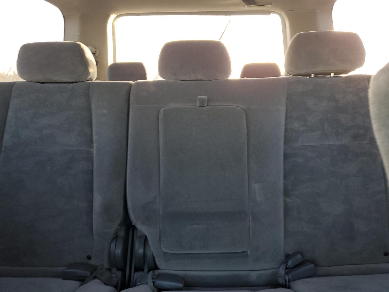 2005 Honda Pilot - Image 10