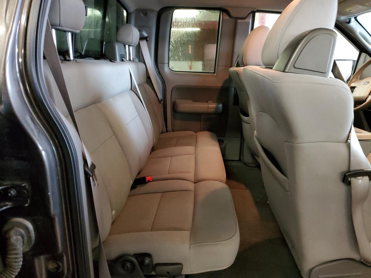 2005 Ford F-150 - Image 11