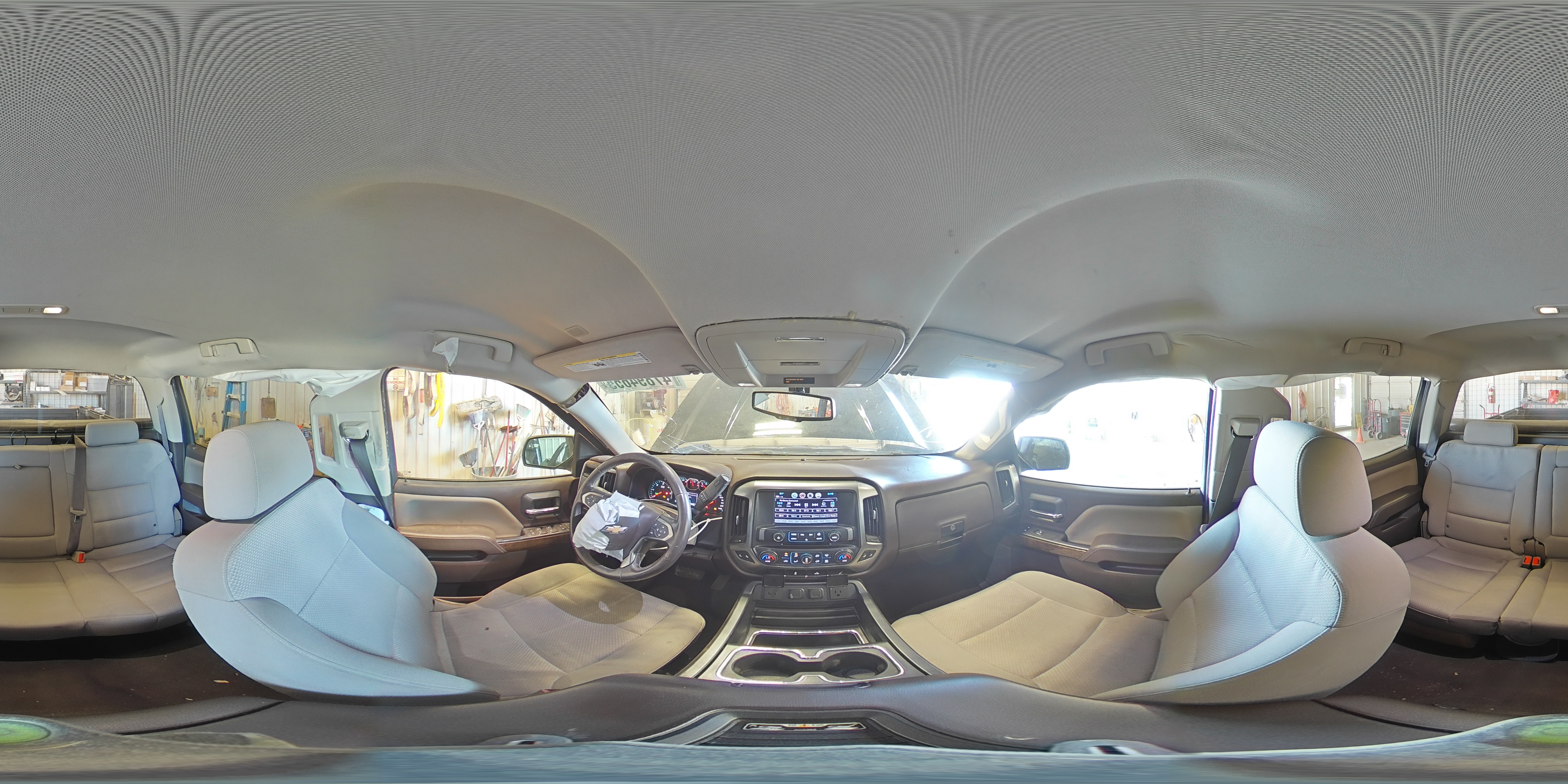 2018 Chevrolet Silverado - Image 12