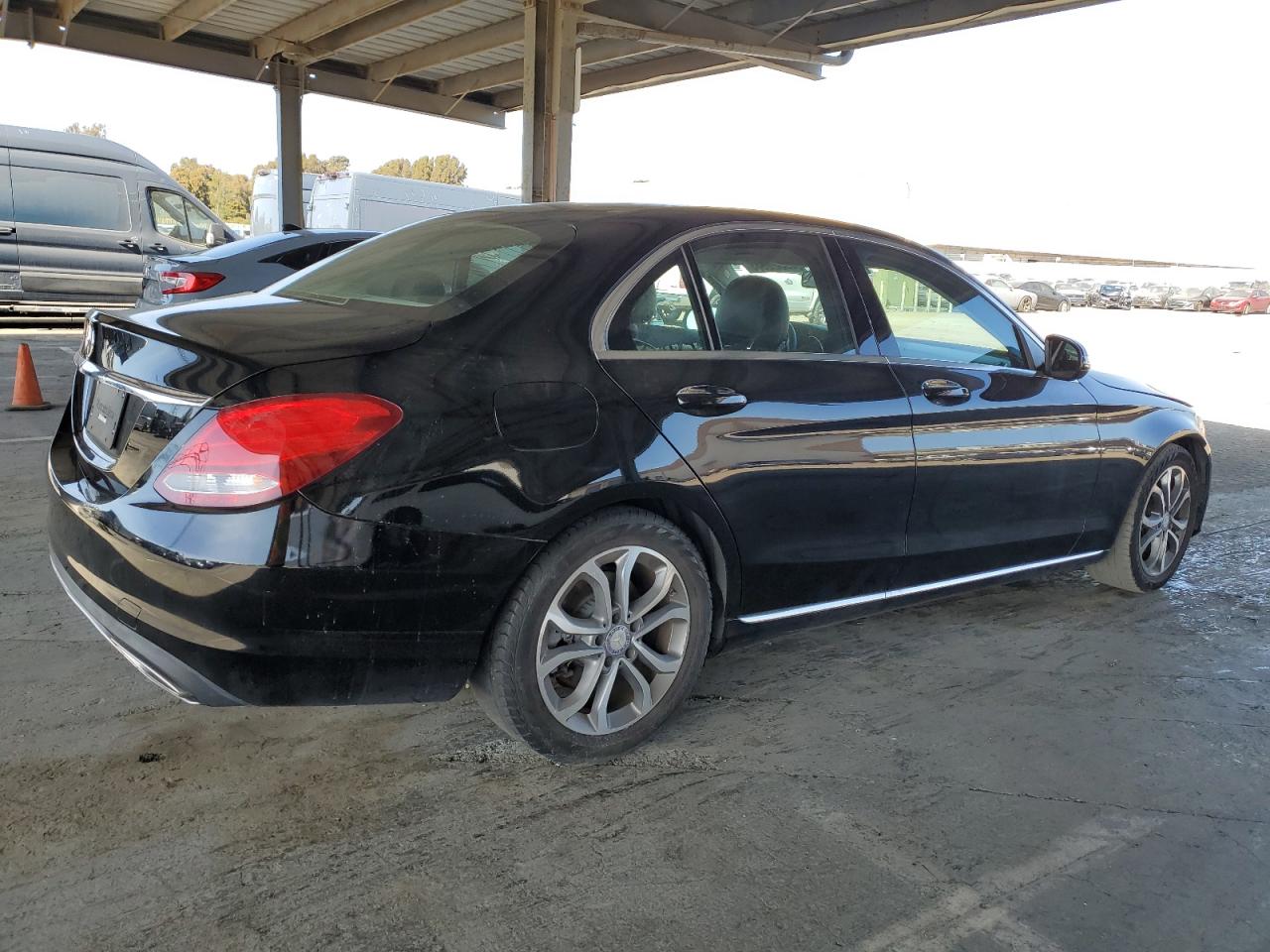 2017 Mercedes-Benz C-klasse - Image 3