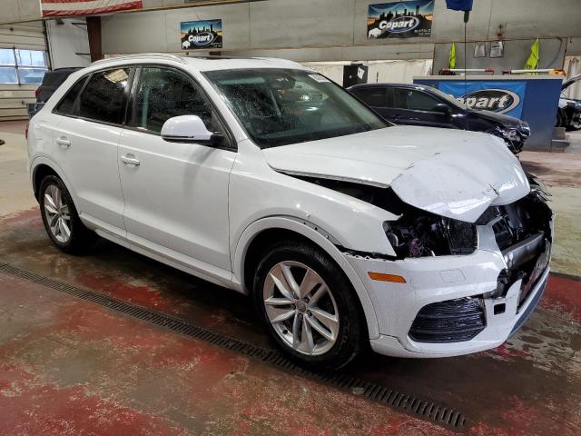 Паркетники AUDI Q3 2017 Білий