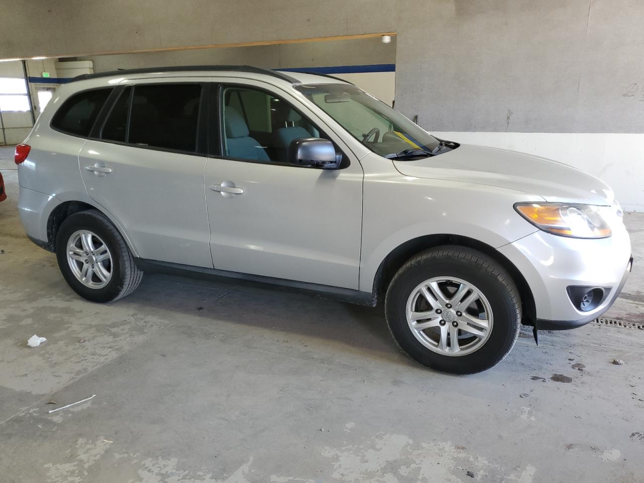 2011 Hyundai Santa Fe - Image 4