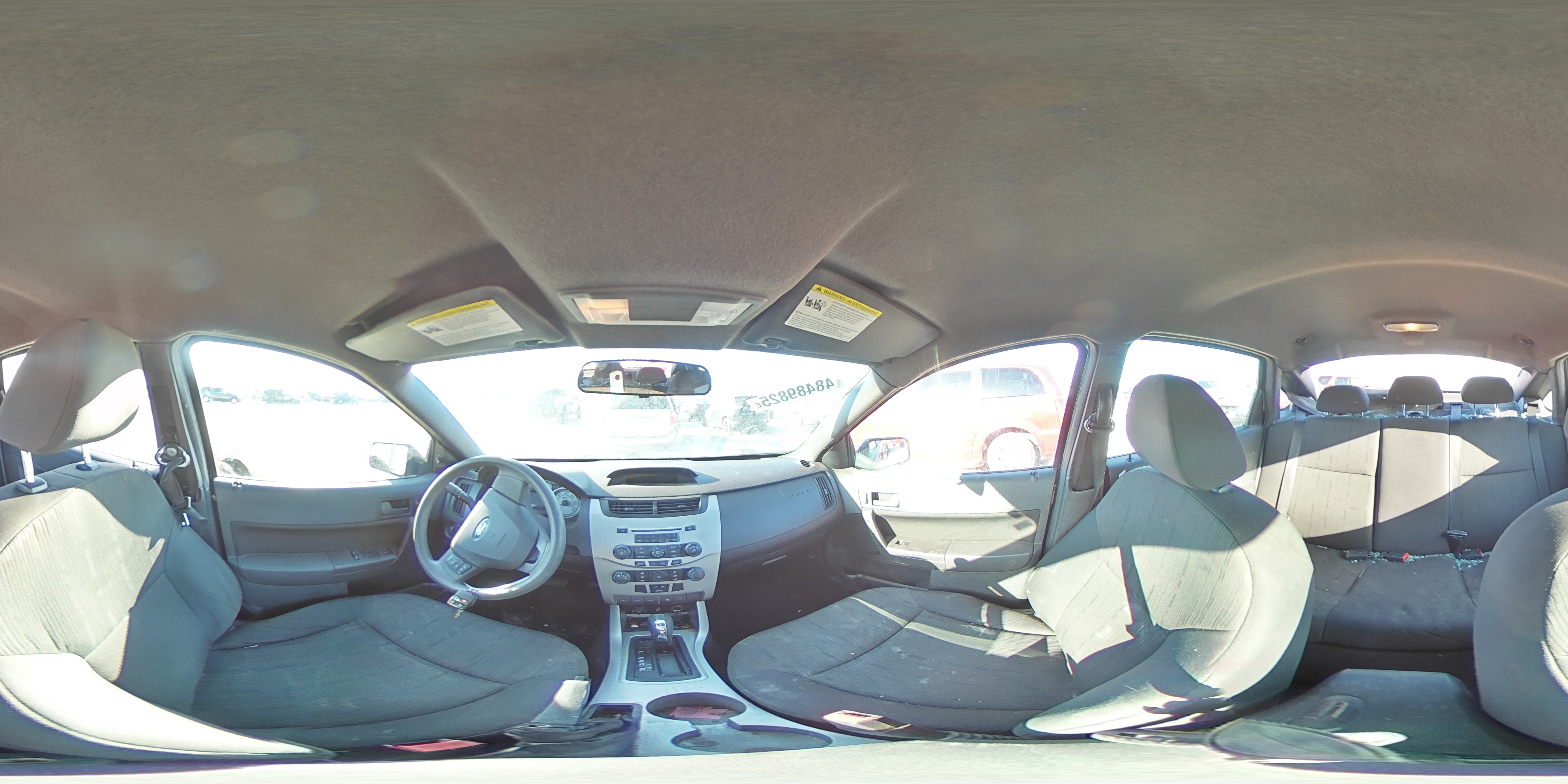 2010 Ford Focus - Image 13