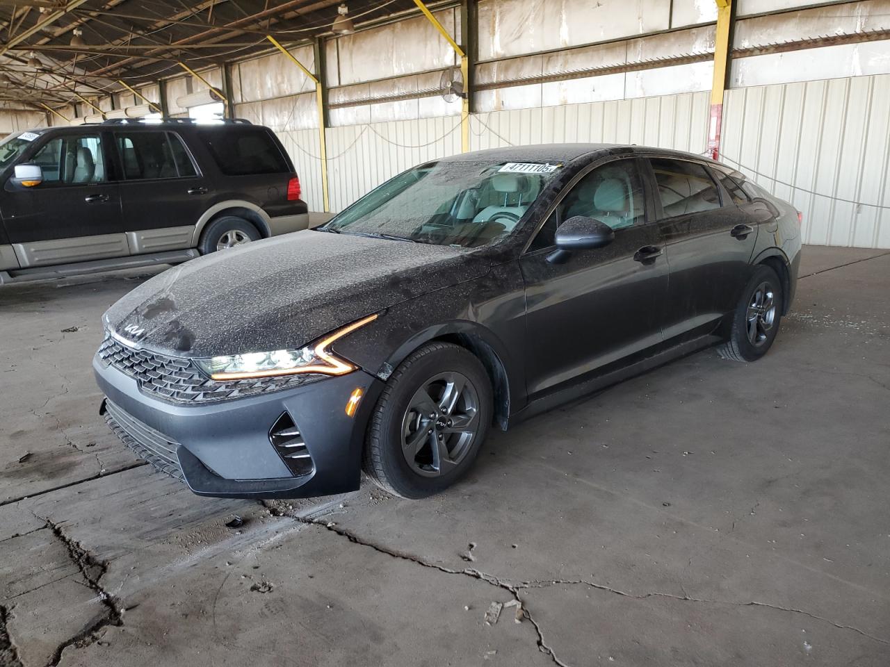 2022 Kia K5 - Image 1