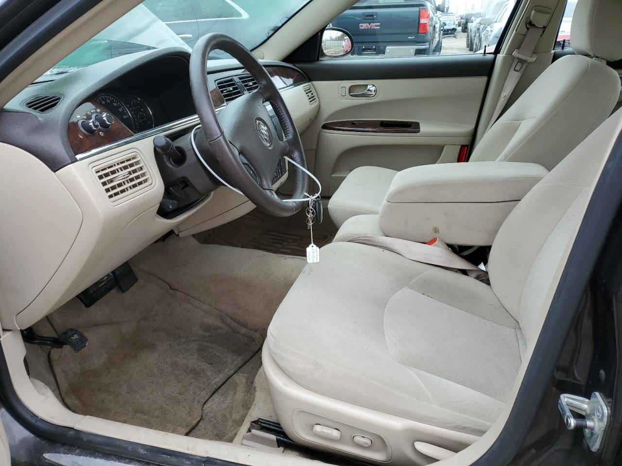 2009 Buick LaCrosse - Image 7