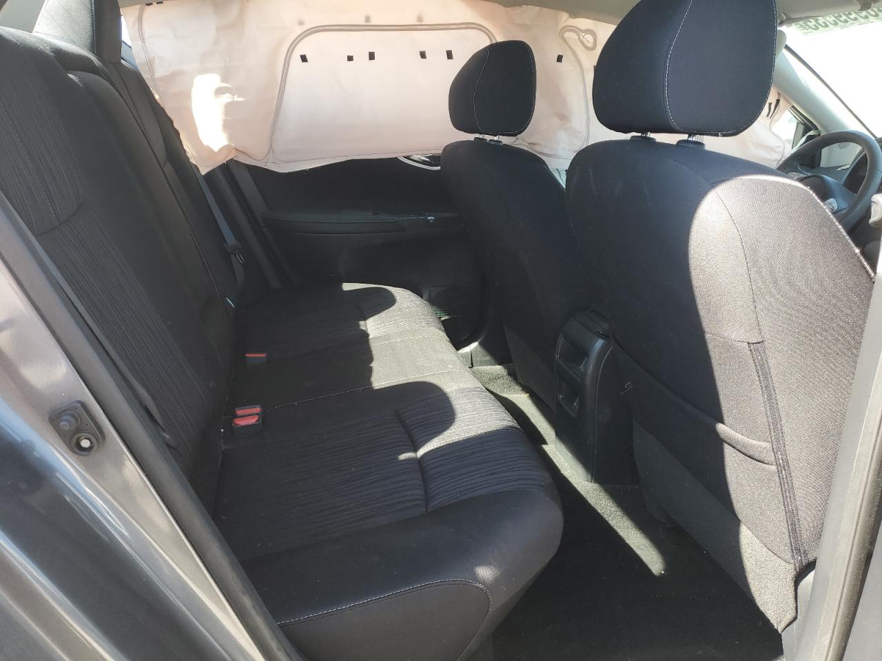 2017 Nissan Sentra - Image 11