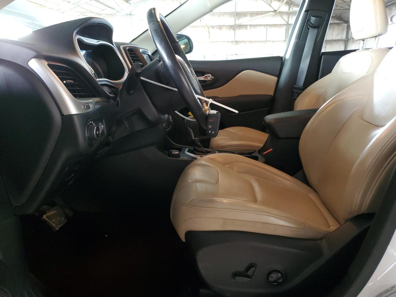 2016 Jeep Grand Cherokee - Image 7