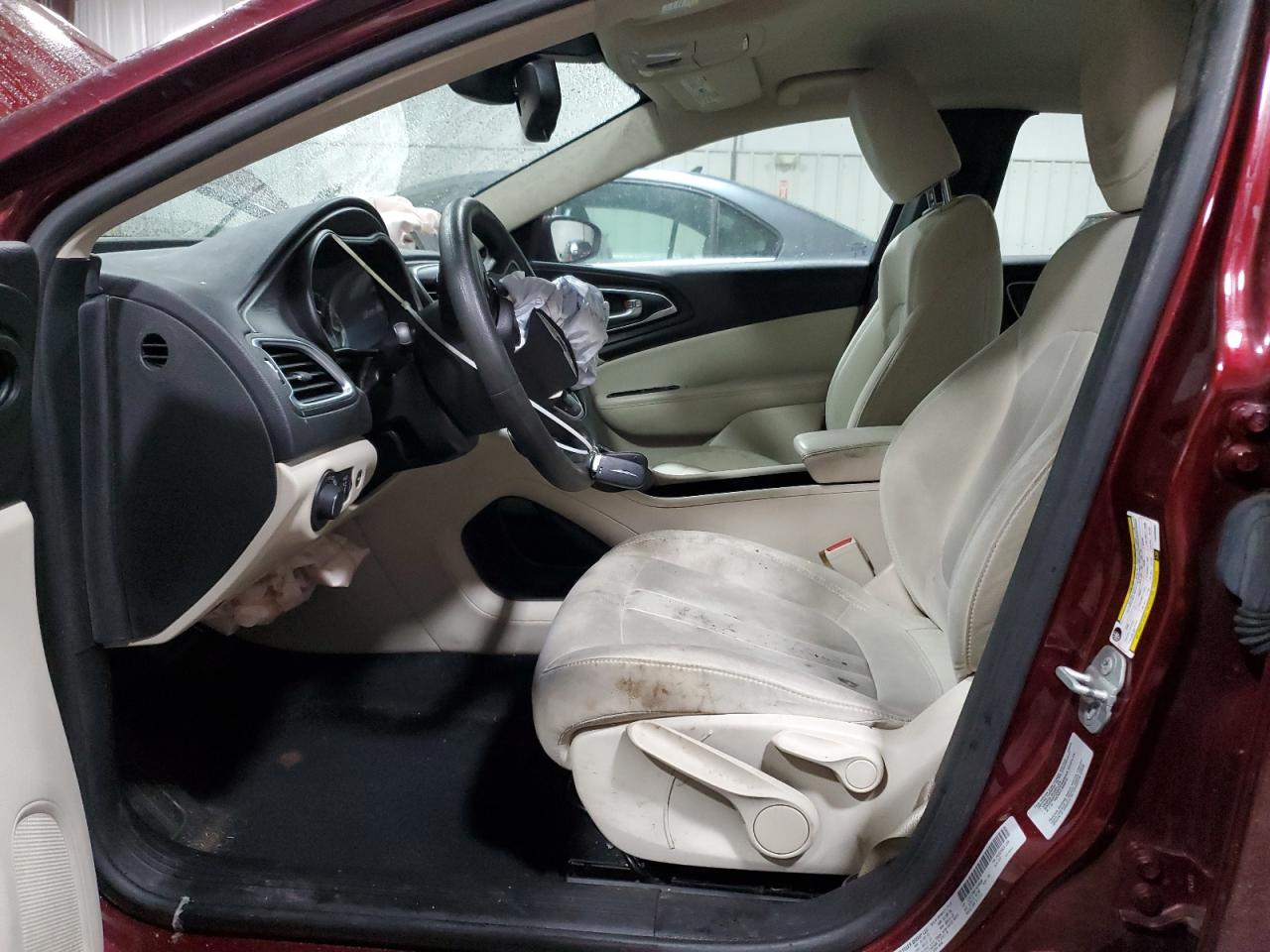 2015 Chrysler 200 - Image 7
