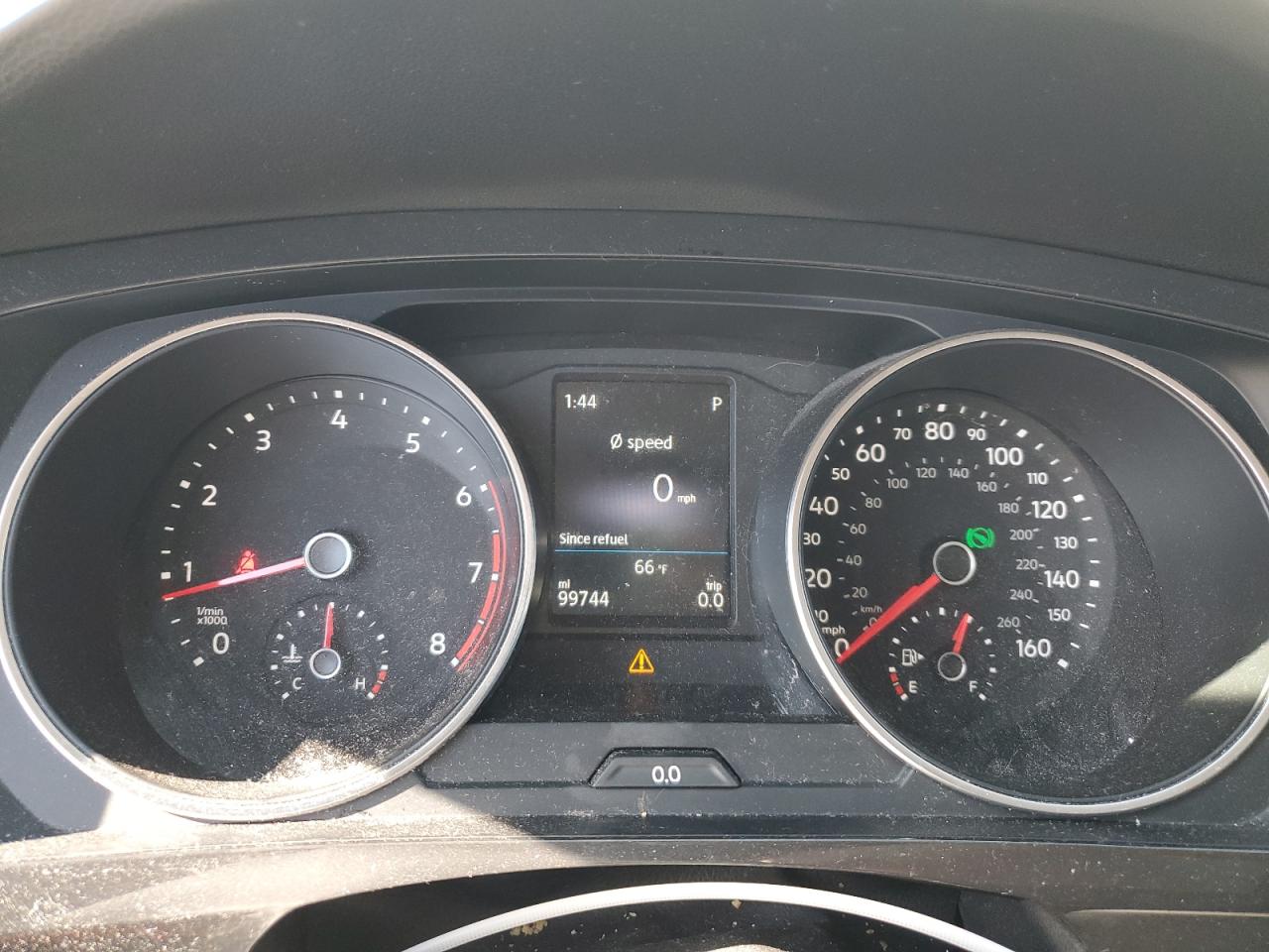 2018 Volkswagen Tiguan - Image 9