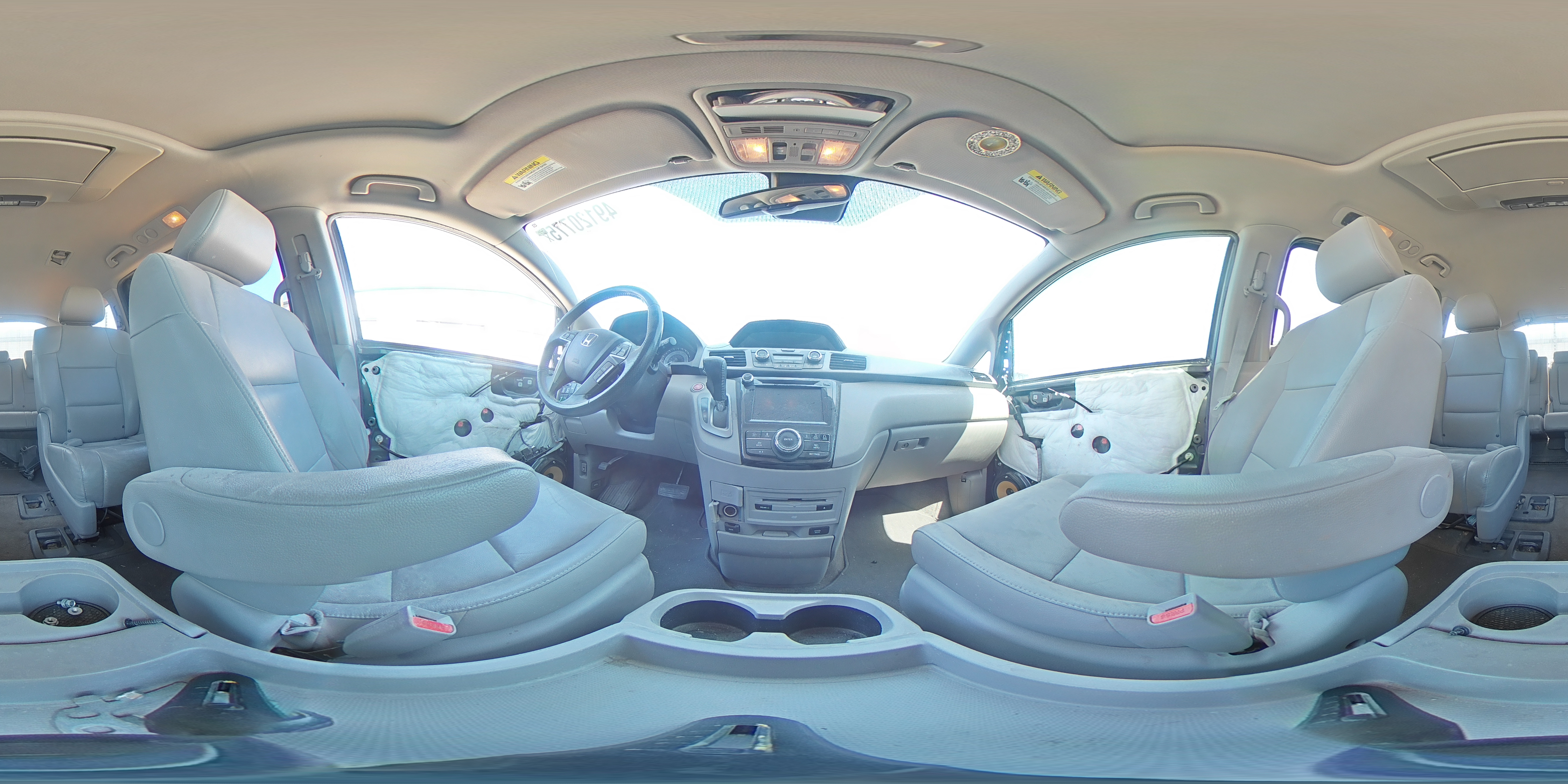 2014 Honda Odyssey - Image 15