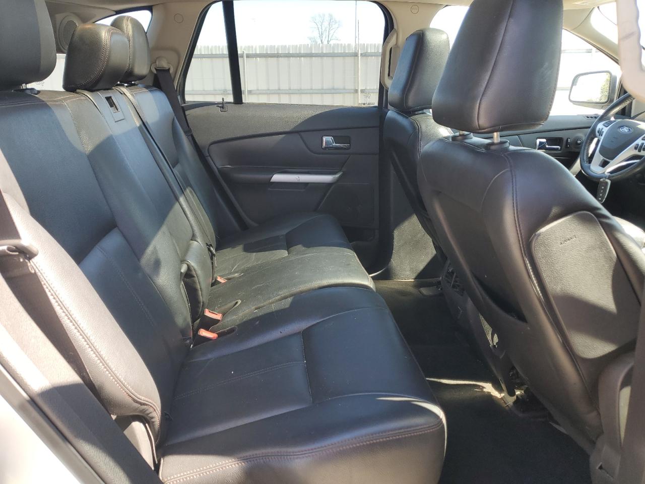 2011 Ford Edge - Image 12