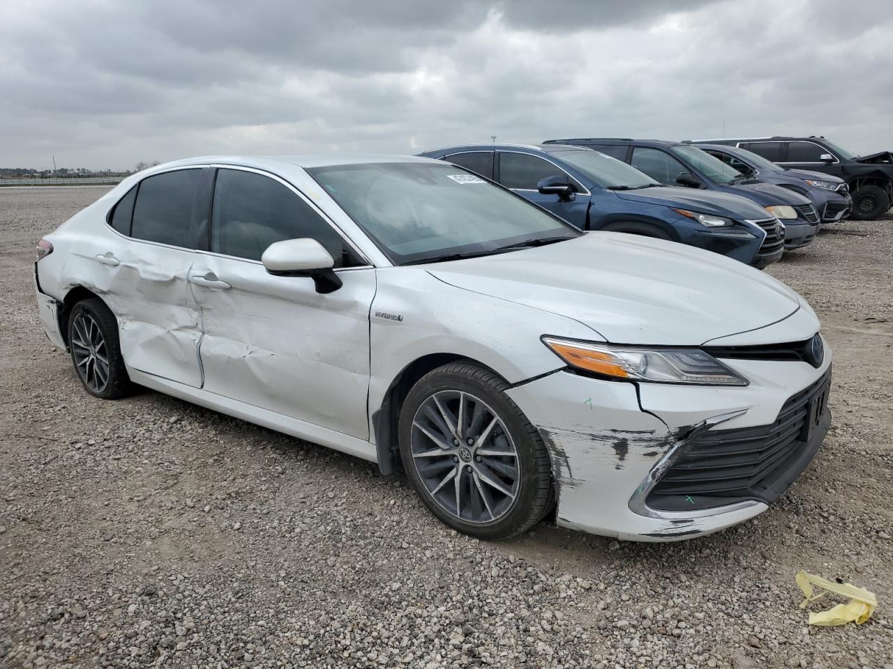 2021 Toyota Camry - Image 4