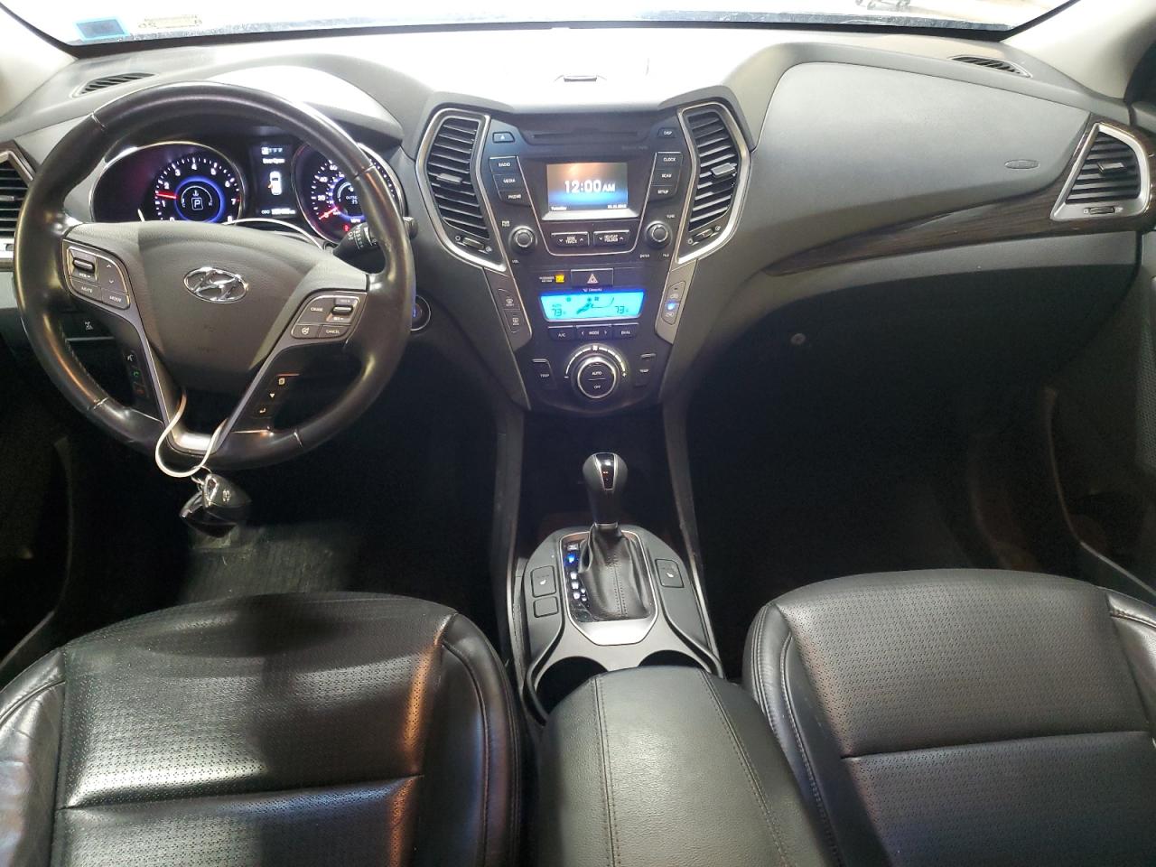 2013 Hyundai Santa Fe - Image 8