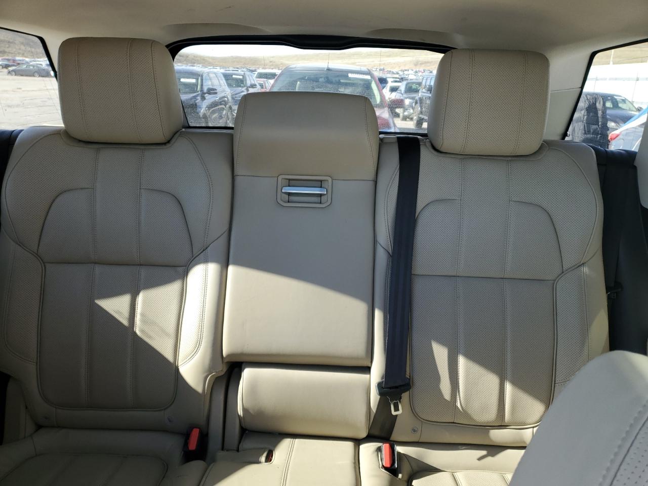 2016 Land Rover Range Rover - Image 10