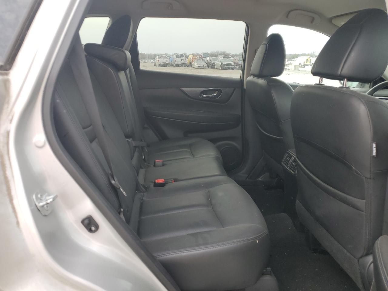 2015 Nissan Rogue - Image 11