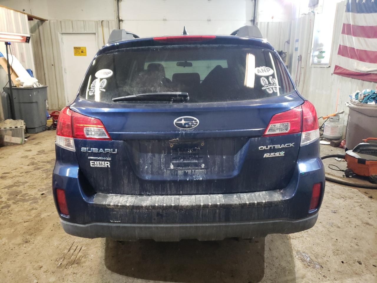 2011 Subaru Outback - Image 6