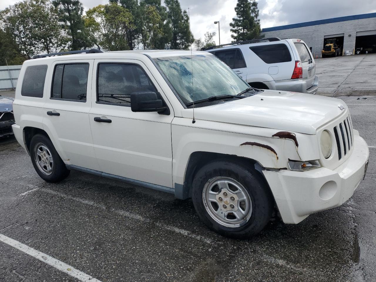 2008 Jeep Liberty (Patriot) - Image 4