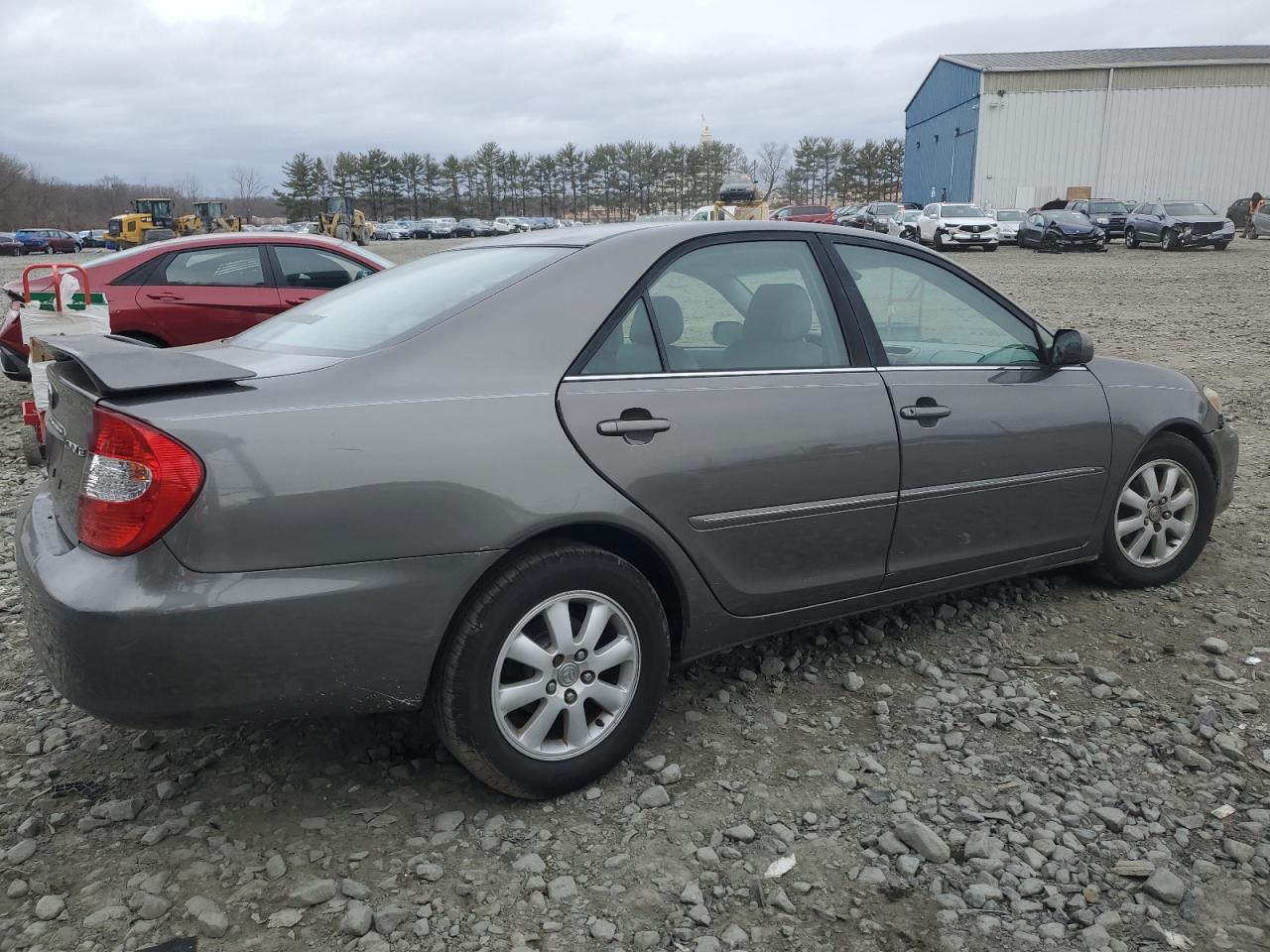 2004 Toyota Camry - Image 3