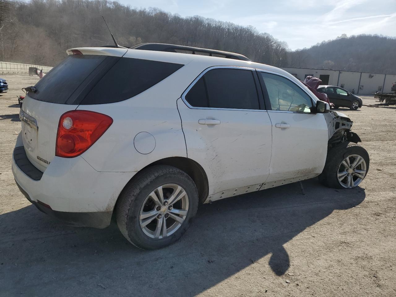 2011 Chevrolet Equinox - Image 3