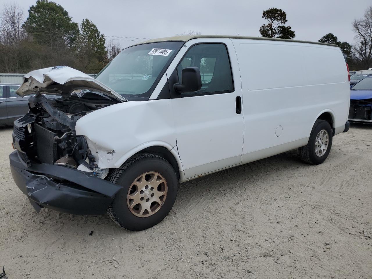 Hampton, VA에서 판매 중인 2007 Chevrolet Express G1500 - Front End