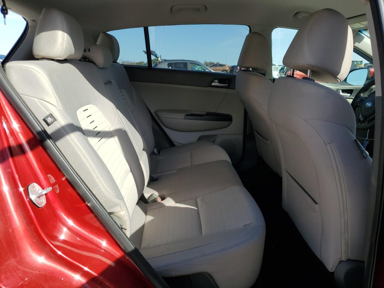 2017 Kia Sportage - Image 11