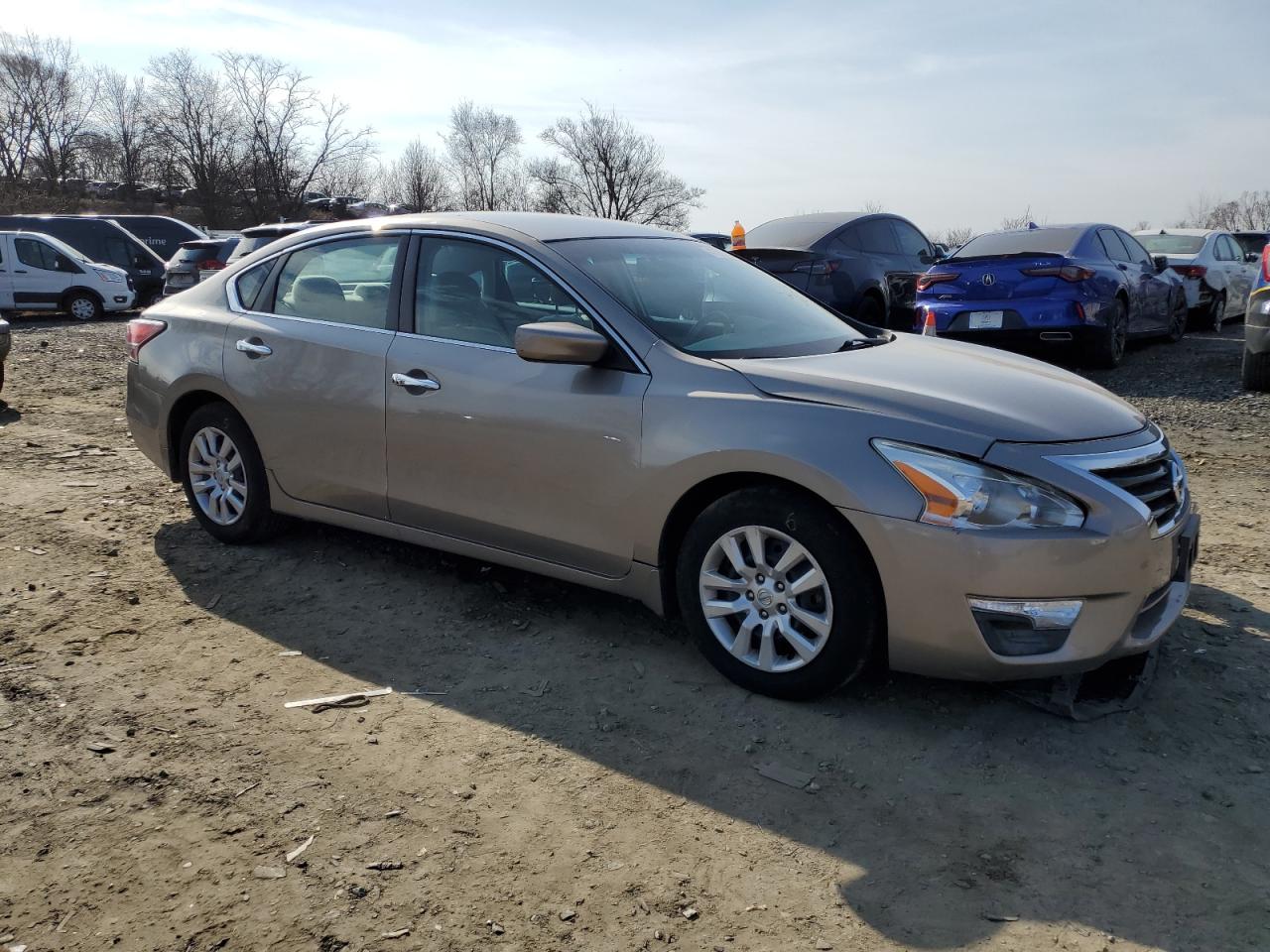 2014 Nissan Altima - Image 4