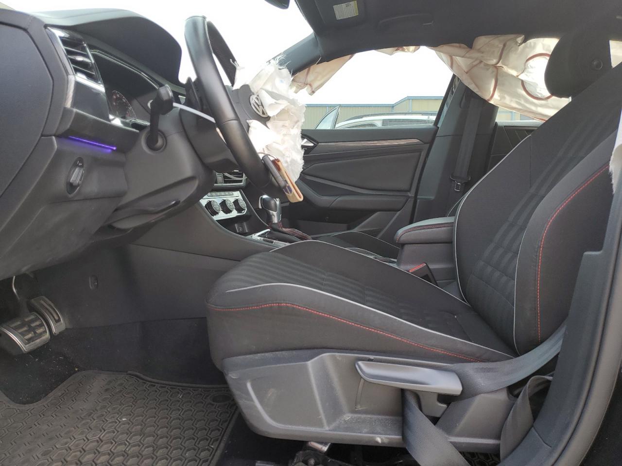 2019 Volkswagen Jetta - Image 7