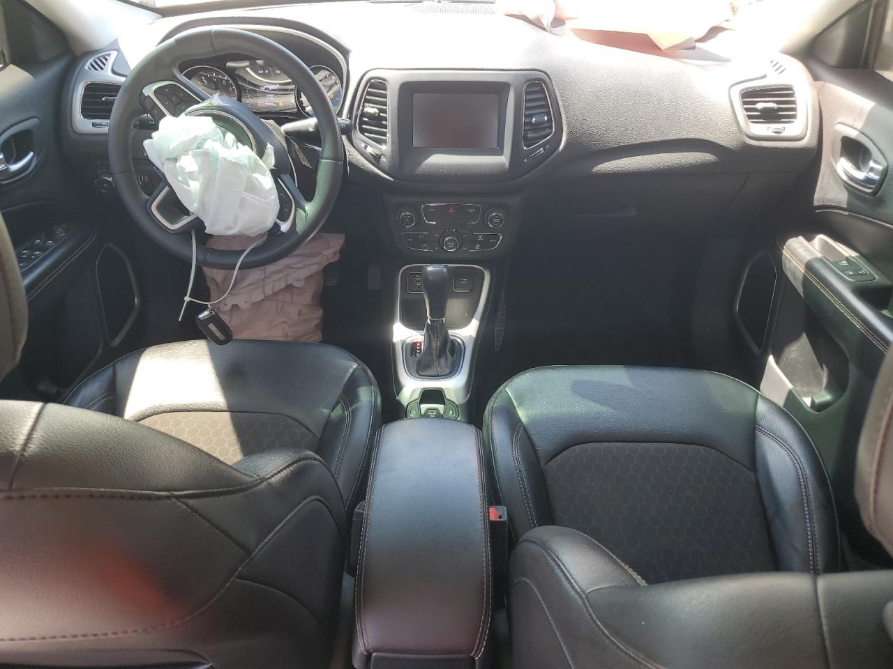 2021 Jeep Compass - Image 8