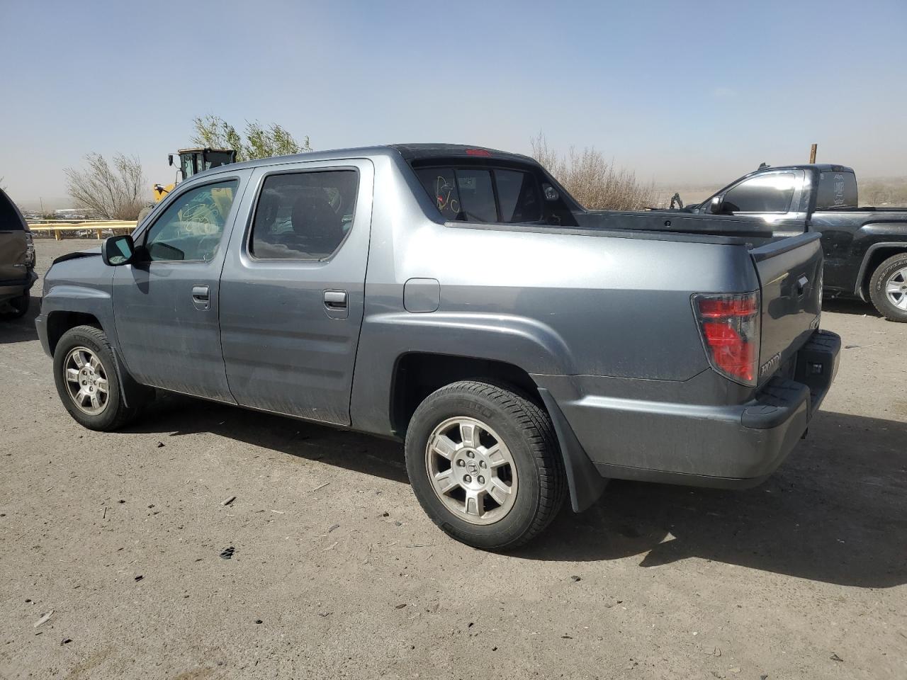 2013 Honda Ridgeline - Image 2