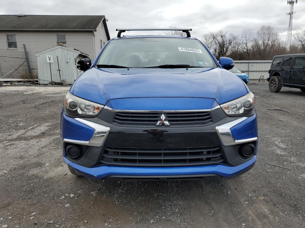 2016 Mitsubishi Outlander - Image 5