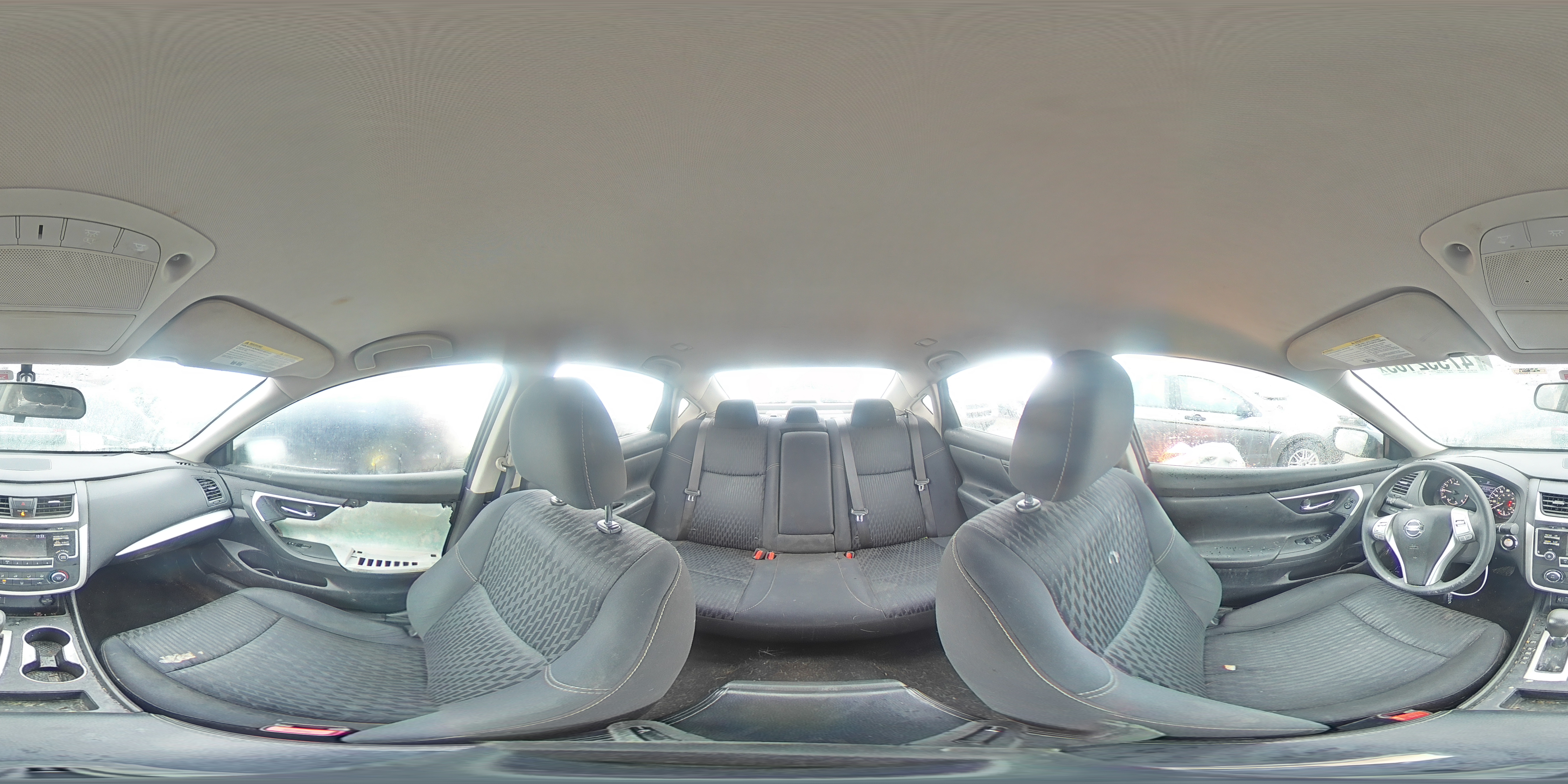 2017 Nissan Altima - Image 15