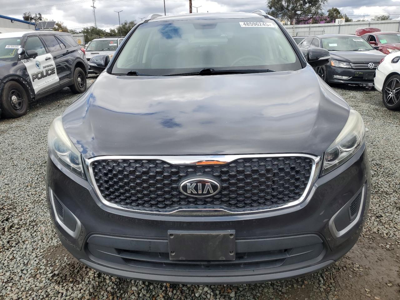 2017 Kia Sorento - Image 5
