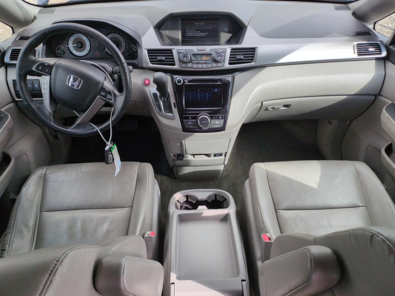 2015 Honda Odyssey - Image 8