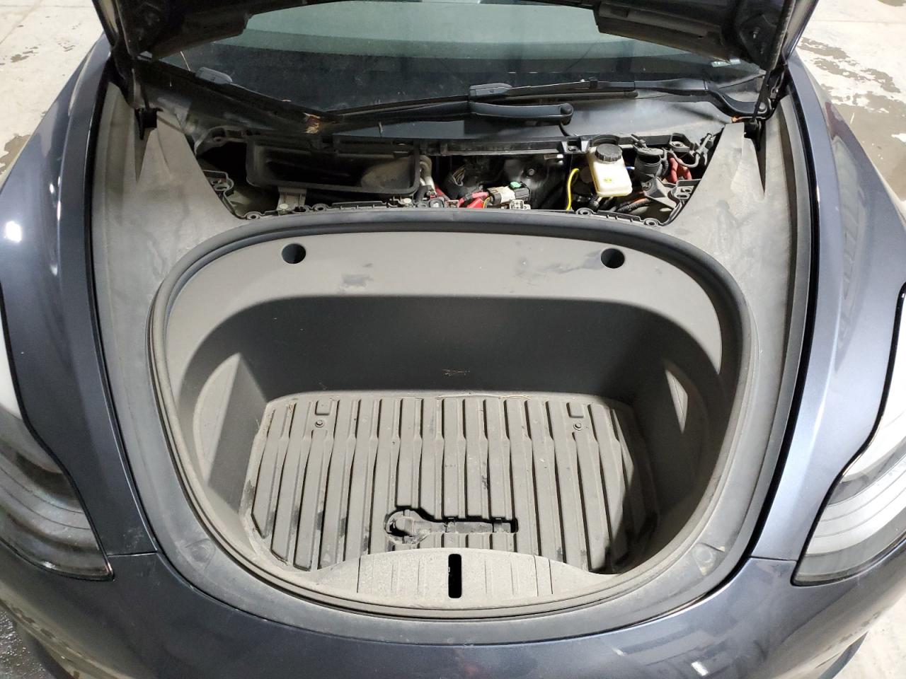 2022 Tesla Model 3 VIN: 5YJ3E1EA7NF370988 Lot: 47490295