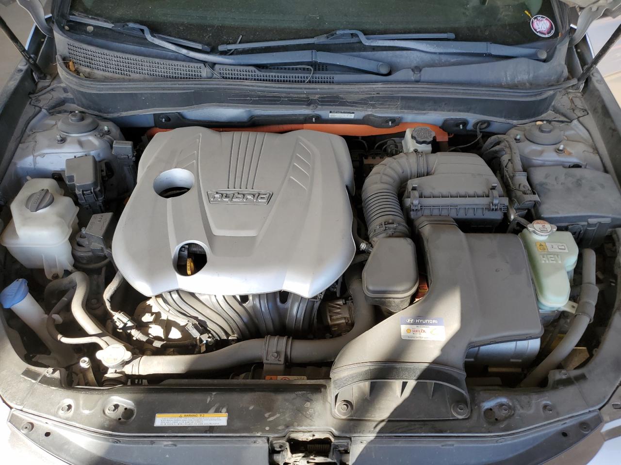2012 Hyundai Sonata - Image 11