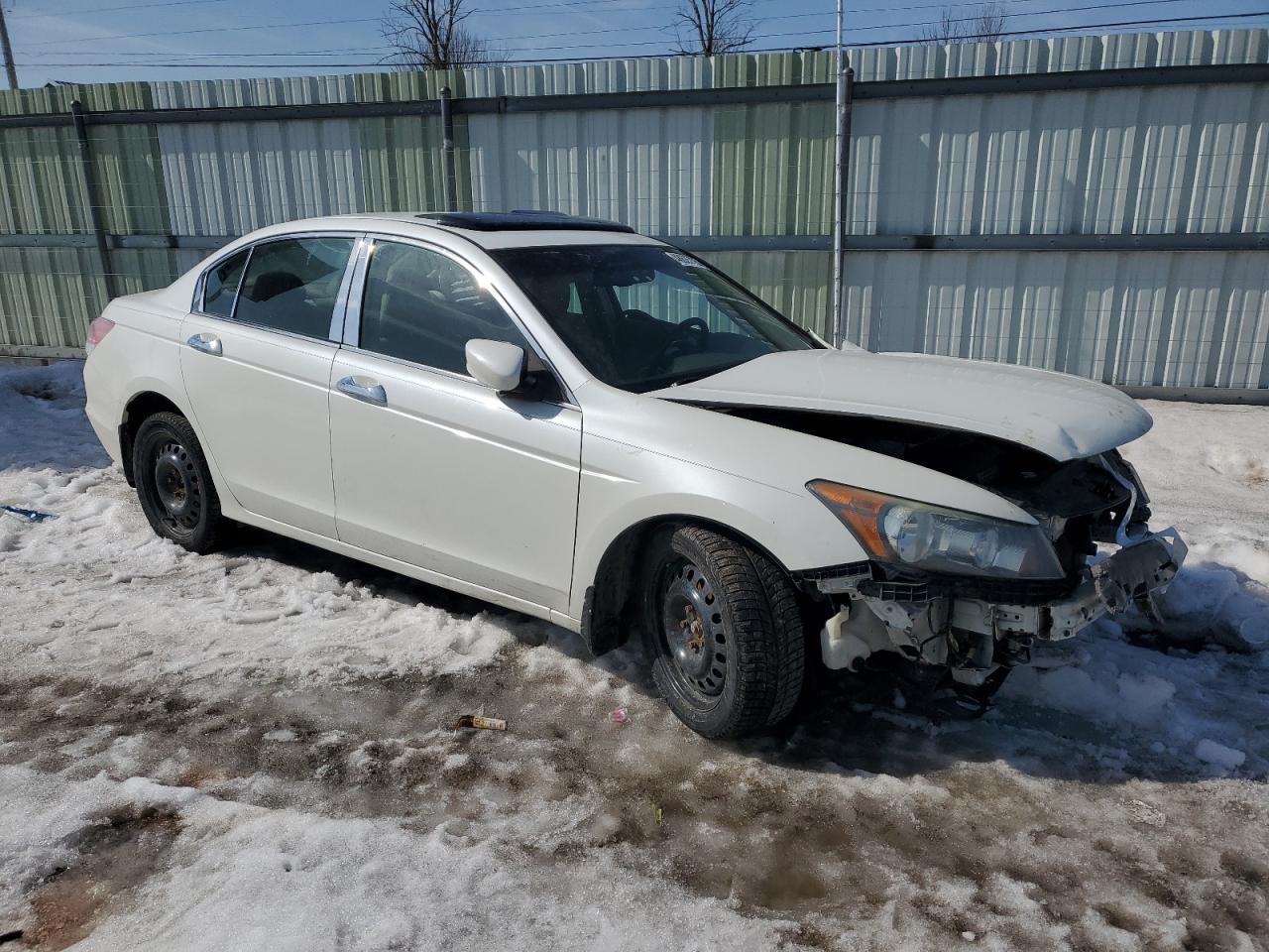 2009 Honda Accord - Image 4