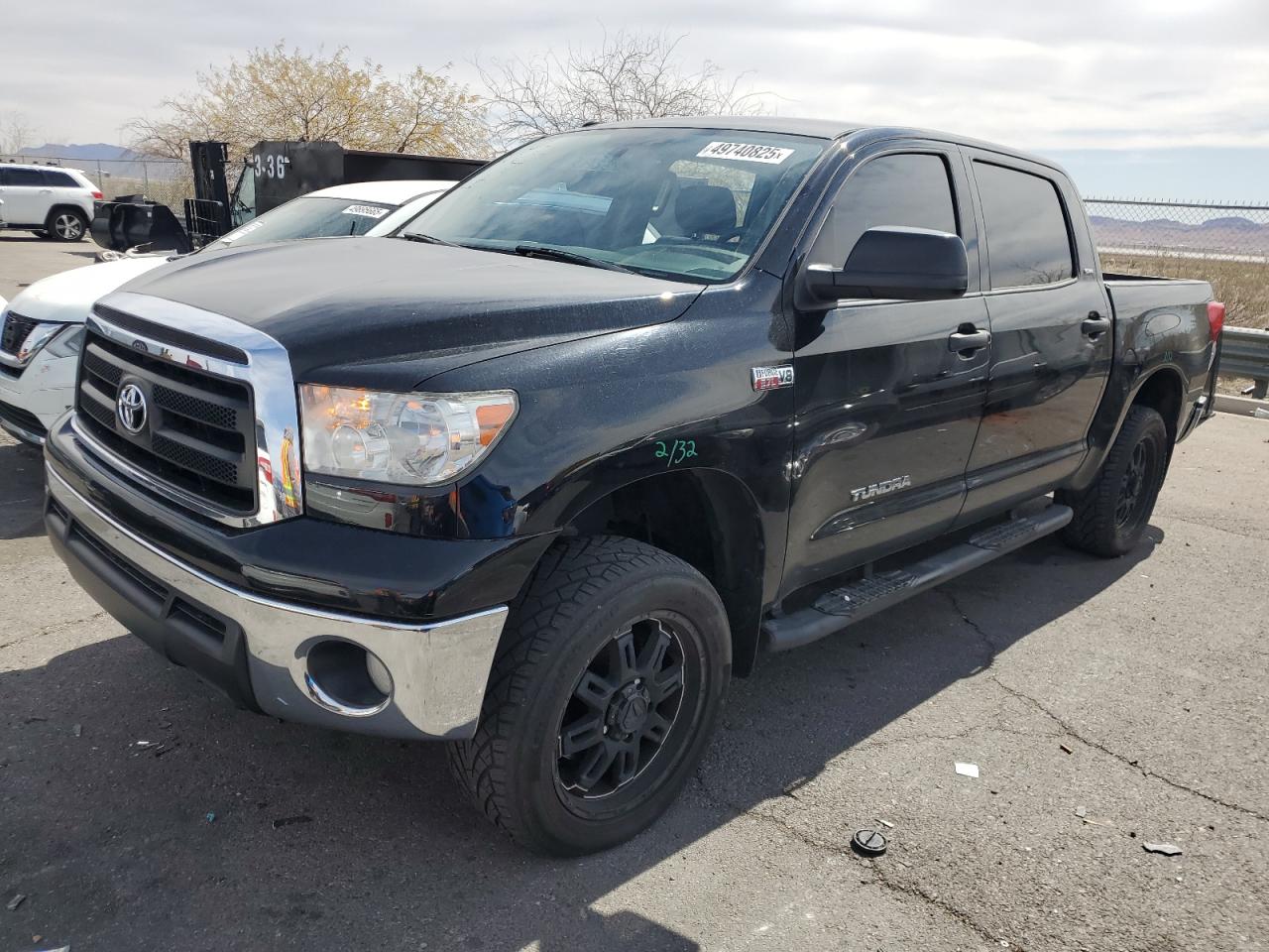 2013 Toyota Tundra Crewmax Sr5 продається в North Las Vegas, NV - All Over