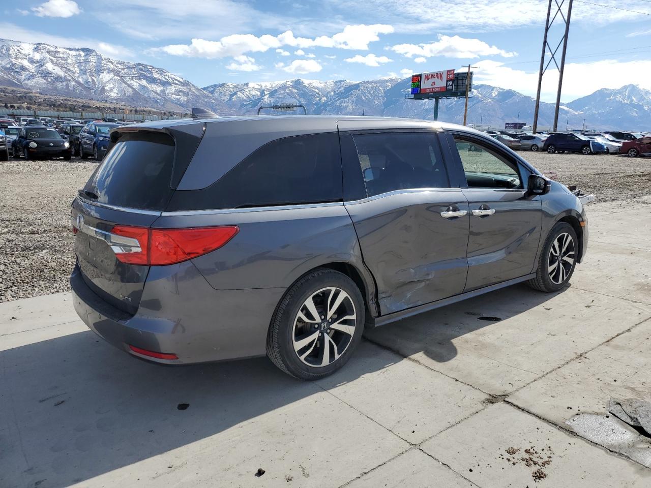 2019 Honda Odyssey - Image 3