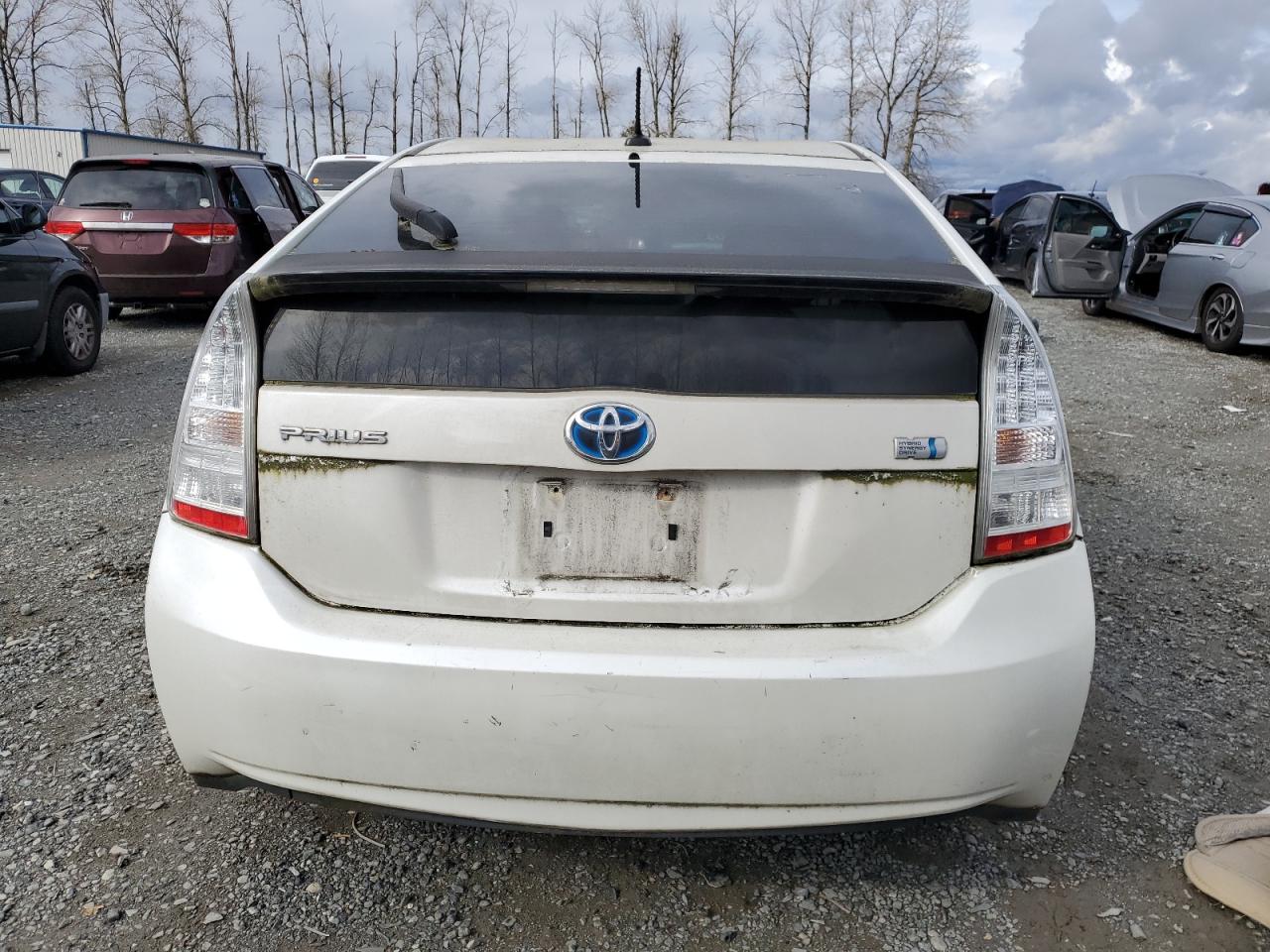 2010 Toyota Prius - Image 6