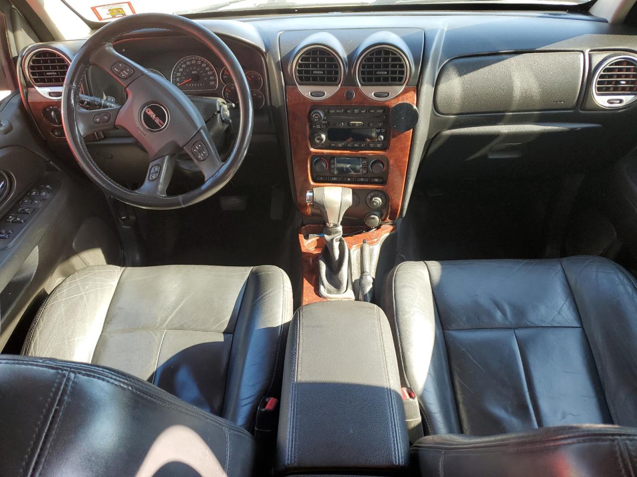 2006 GMC Envoy - Image 8