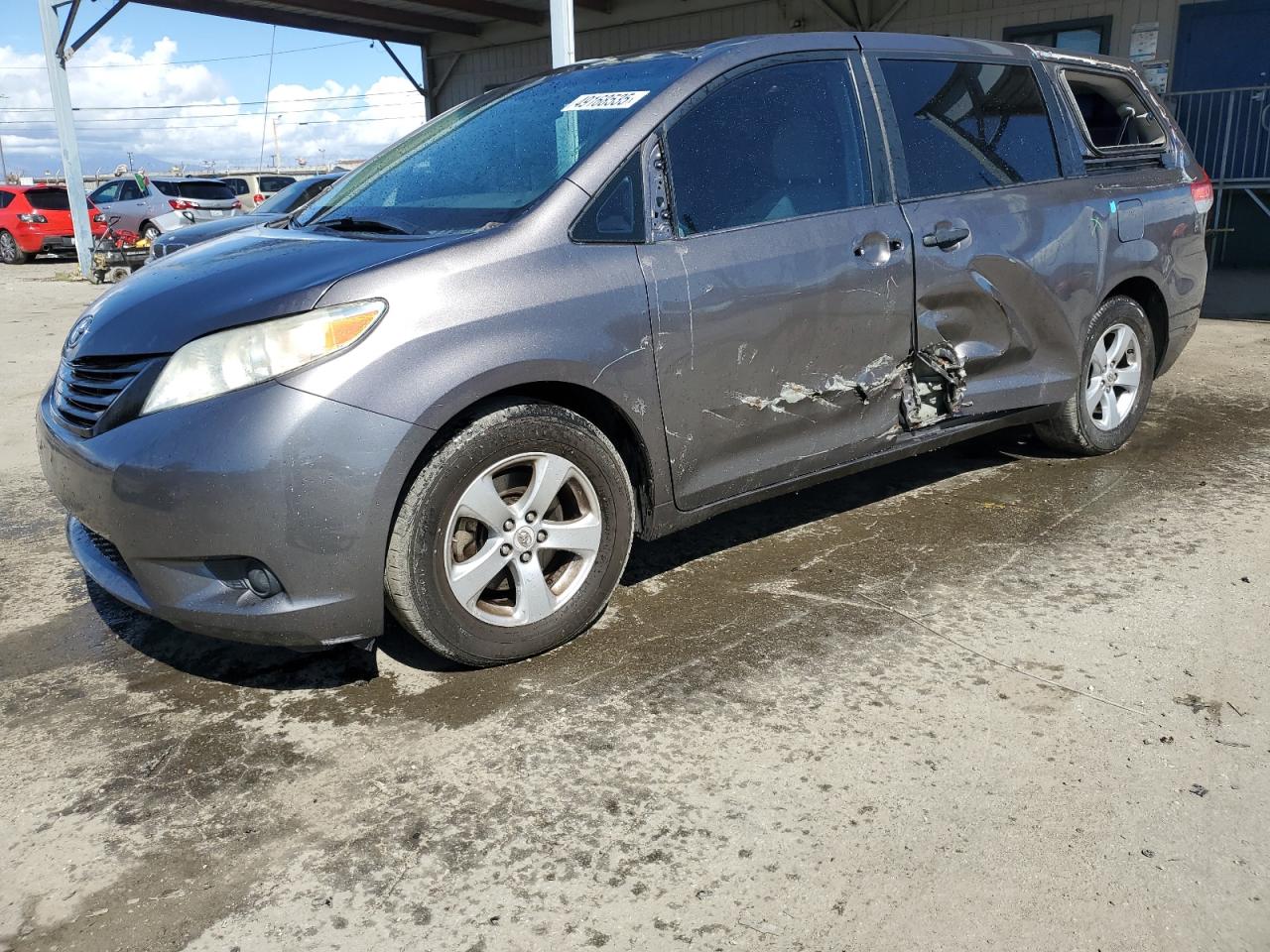 2011 Toyota Sienna - Image 1