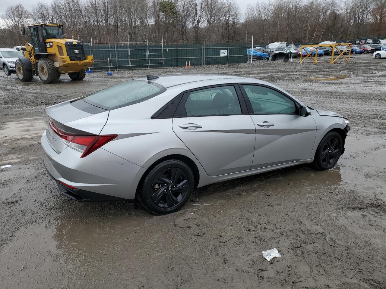 2021 Hyundai Elantra - Image 3